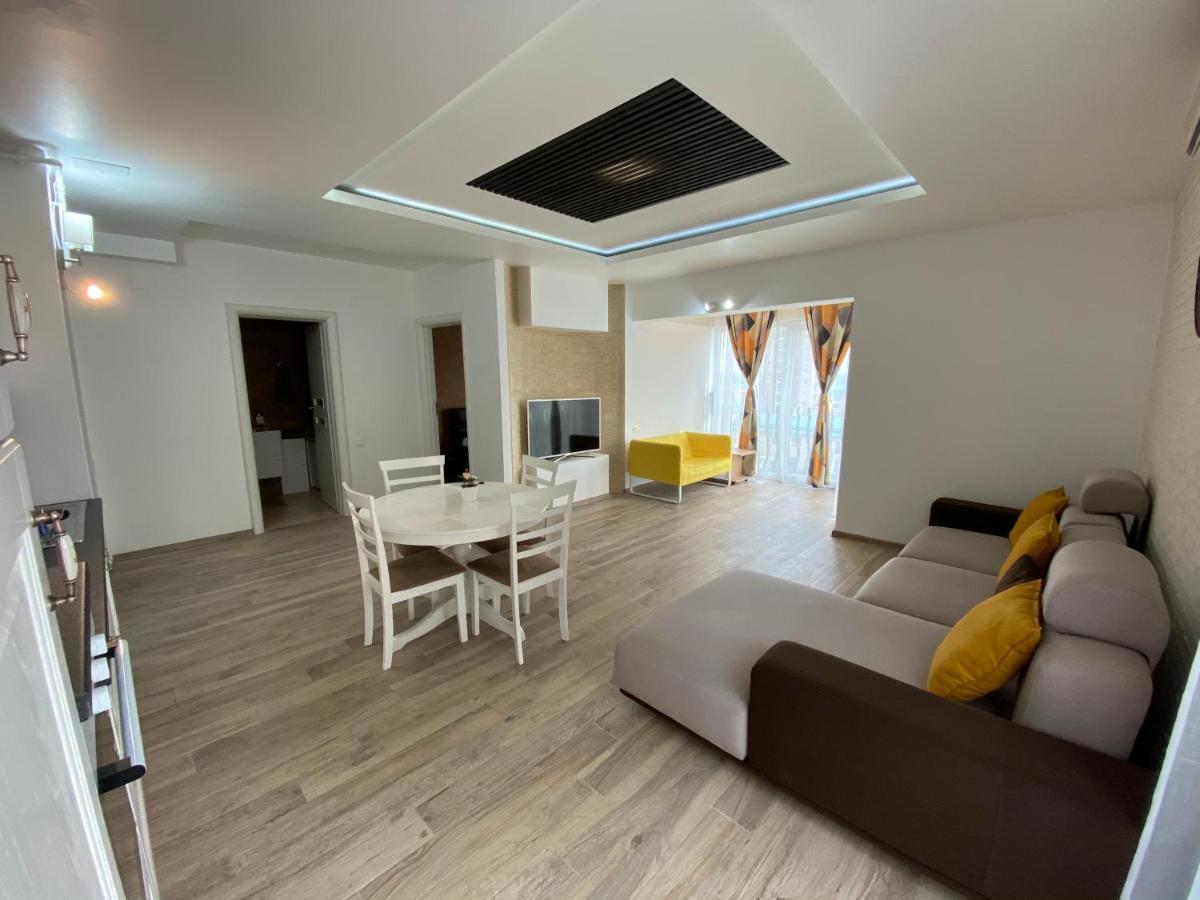 Sunny Deluxe Apartment Cosmopolis Stefanestii de Jos Экстерьер фото