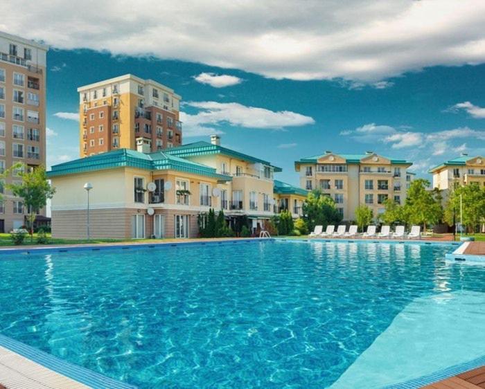 Sunny Deluxe Apartment Cosmopolis Stefanestii de Jos Экстерьер фото